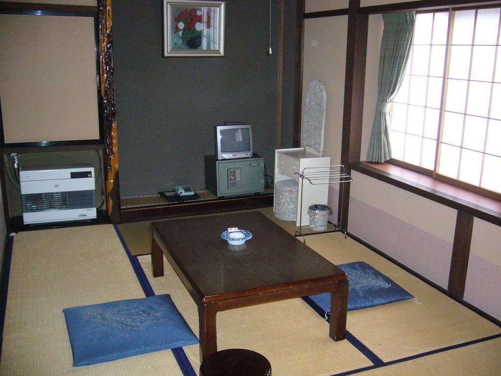 Shitanda Hotel Takayama  Cameră foto