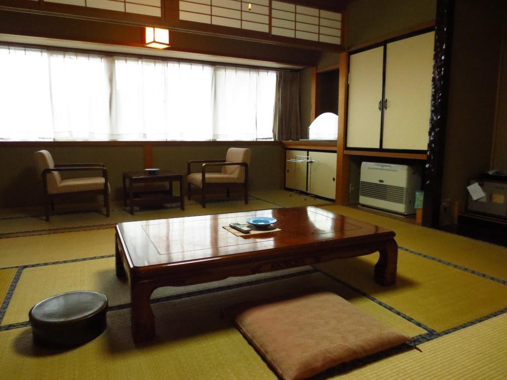 Shitanda Hotel Takayama  Cameră foto